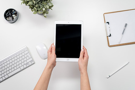 Windows touch Pads - Hybrid Technology Trading and Contracting WLL - Doha Qatar